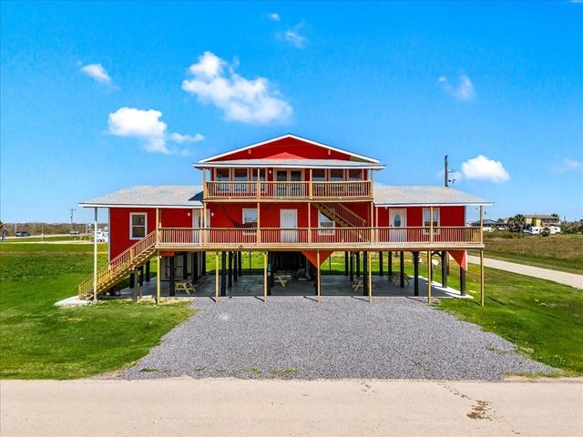 920 17th, Port Bolivar, TX 77650
