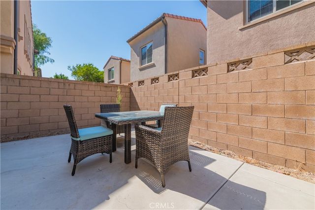 160 Pathway, Irvine, CA 92618