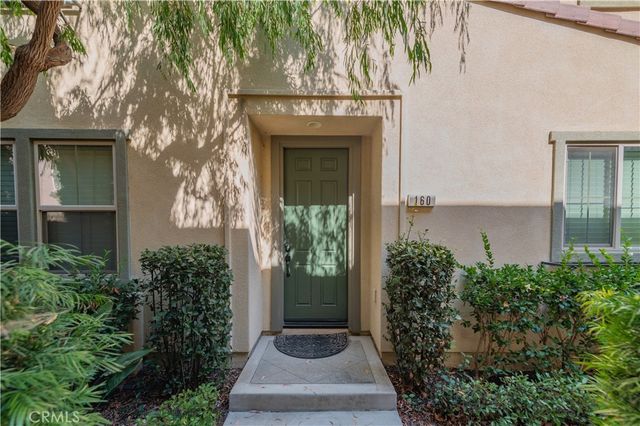 160 Pathway, Irvine, CA 92618