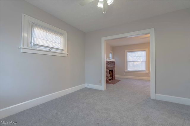 2246 7th Street SW, Akron, OH 44314