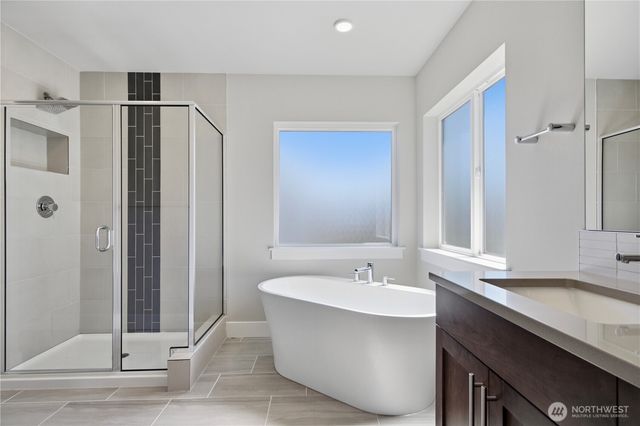 6302 SW 206th Pl, Lynnwood, WA 98036