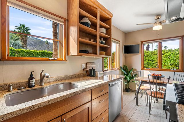 610 S Camino Real, Palm Springs, CA 92264