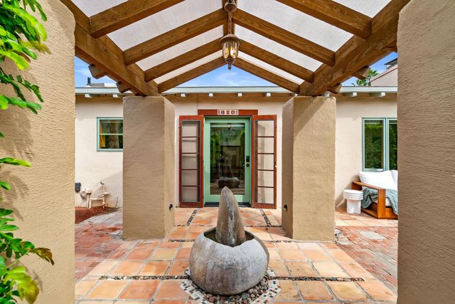 610 S Camino Real, Palm Springs, CA 92264