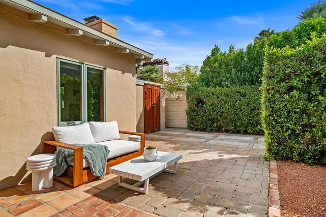 610 S Camino Real, Palm Springs, CA 92264