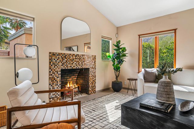 610 S Camino Real, Palm Springs, CA 92264