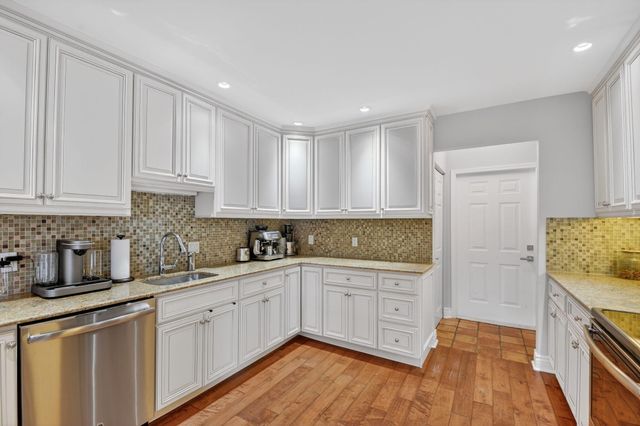 5586 N Ocean Boulevard 35g, Ocean Ridge, FL 33435