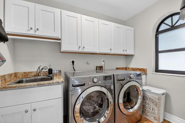 5586 N Ocean Boulevard 35g, Ocean Ridge, FL 33435