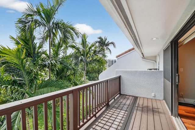 5586 N Ocean Boulevard 35g, Ocean Ridge, FL 33435