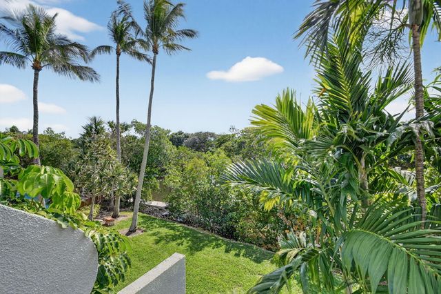 5586 N Ocean Boulevard 35g, Ocean Ridge, FL 33435