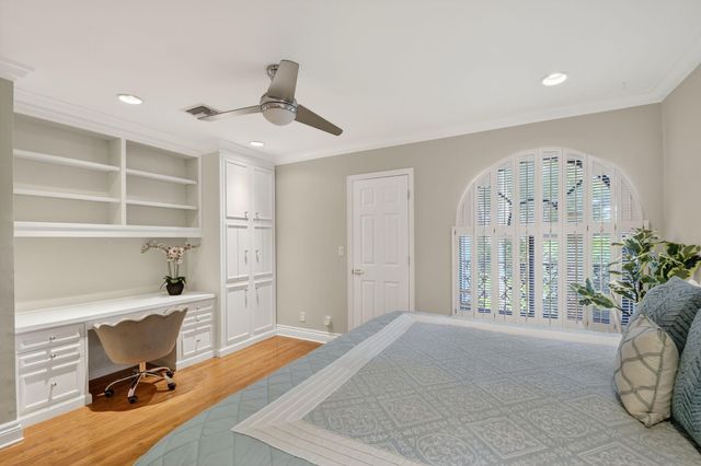 5586 N Ocean Boulevard 35g, Ocean Ridge, FL 33435