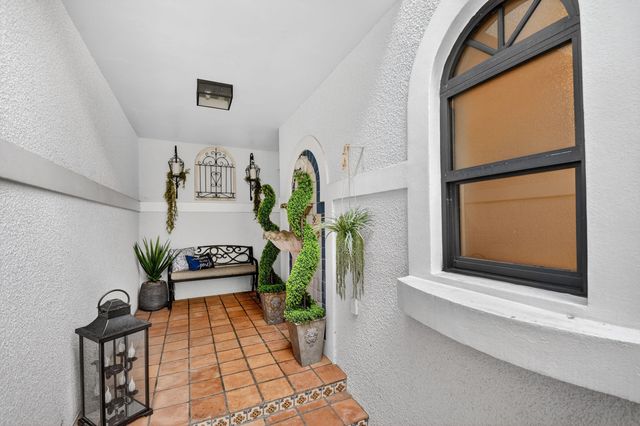 5586 N Ocean Boulevard 35g, Ocean Ridge, FL 33435