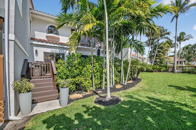 5586 N Ocean Boulevard 35g, Ocean Ridge, FL 33435