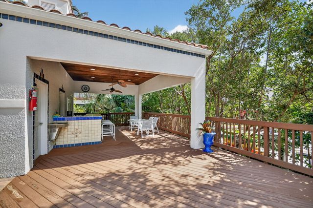 5586 N Ocean Boulevard 35g, Ocean Ridge, FL 33435