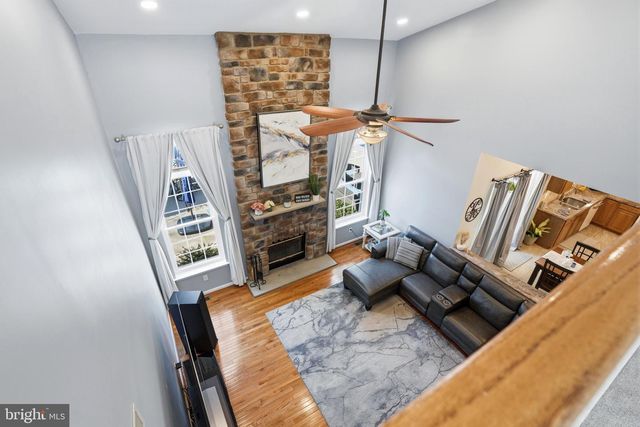 930 RED COAT FARM DR, Chalfont, PA 18914