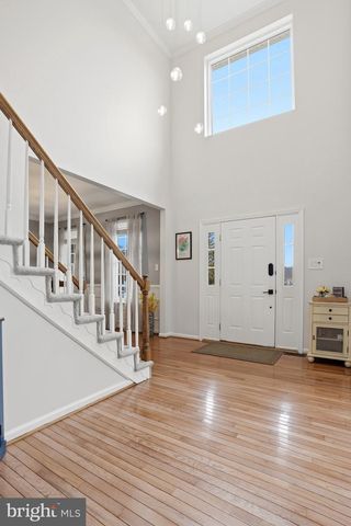 930 RED COAT FARM DR, Chalfont, PA 18914