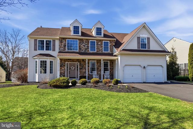 930 RED COAT FARM DR, Chalfont, PA 18914