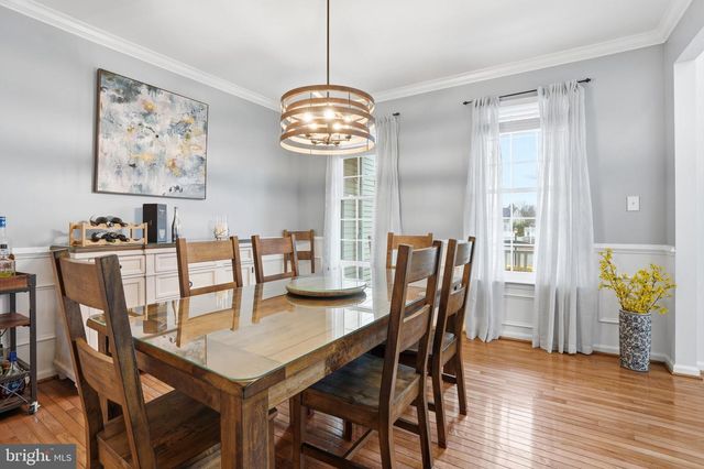 930 RED COAT FARM DR, Chalfont, PA 18914