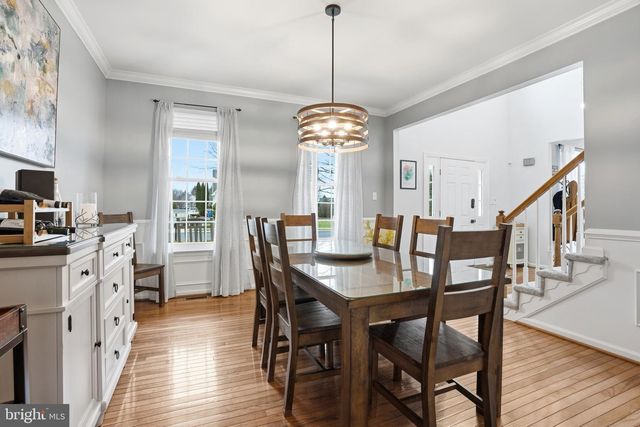 930 RED COAT FARM DR, Chalfont, PA 18914