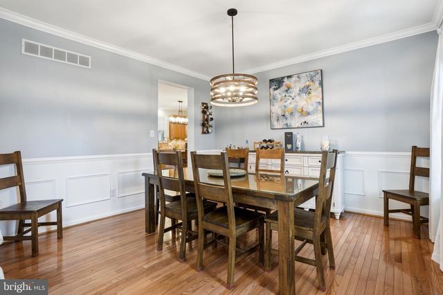 930 RED COAT FARM DR, Chalfont, PA 18914