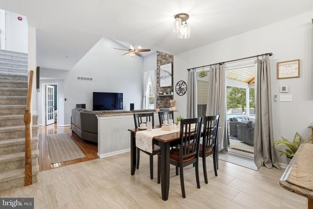 930 RED COAT FARM DR, Chalfont, PA 18914