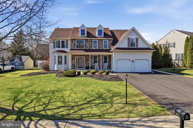 930 RED COAT FARM DR, Chalfont, PA 18914