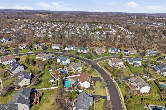 930 RED COAT FARM DR, Chalfont, PA 18914