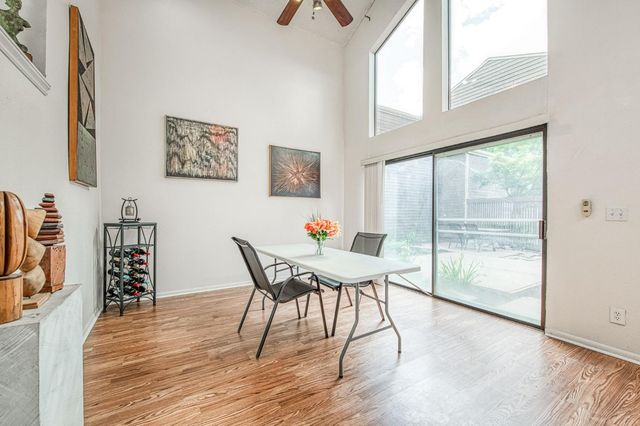 345 Sylmar Avenue, Clovis, CA 93612