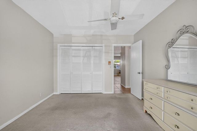162 EASTHAMPTON G, West Palm Beach, FL 33417