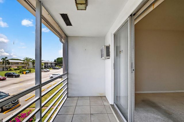 162 EASTHAMPTON G, West Palm Beach, FL 33417