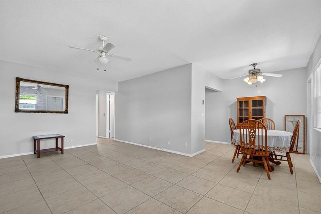 162 EASTHAMPTON G, West Palm Beach, FL 33417