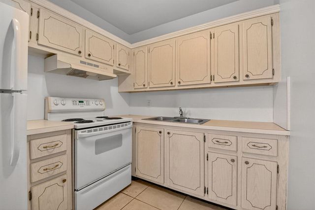 162 EASTHAMPTON G, West Palm Beach, FL 33417