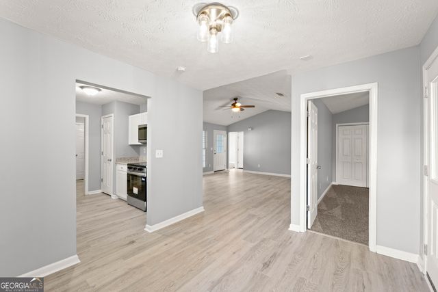 83 Sydney Woods Drive, Forsyth, GA 31029