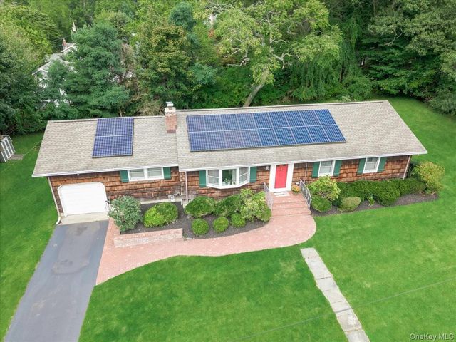 7 Sharon Avenue, East Setauket, NY 11733