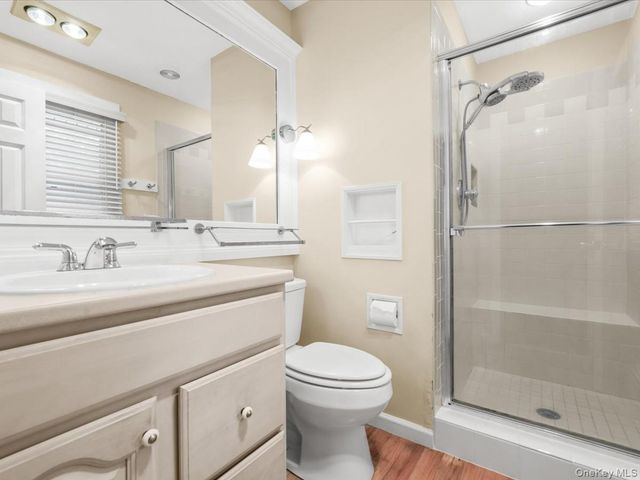 7 Sharon Avenue, East Setauket, NY 11733