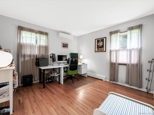 7 Sharon Avenue, East Setauket, NY 11733