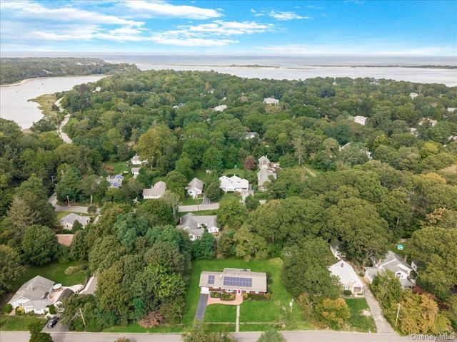 7 Sharon Avenue, East Setauket, NY 11733