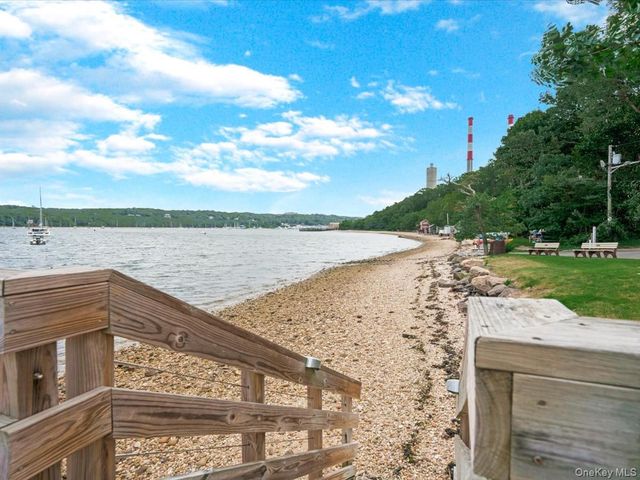 7 Sharon Avenue, East Setauket, NY 11733