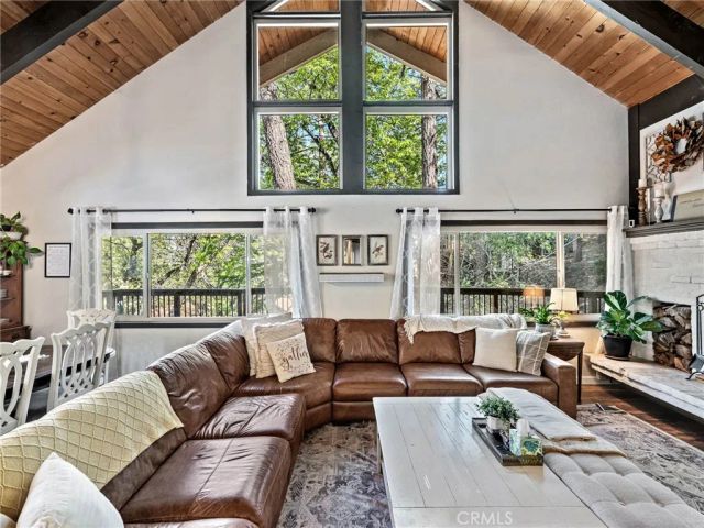 1147 Twin Lakes, Wrightwood, CA 92397