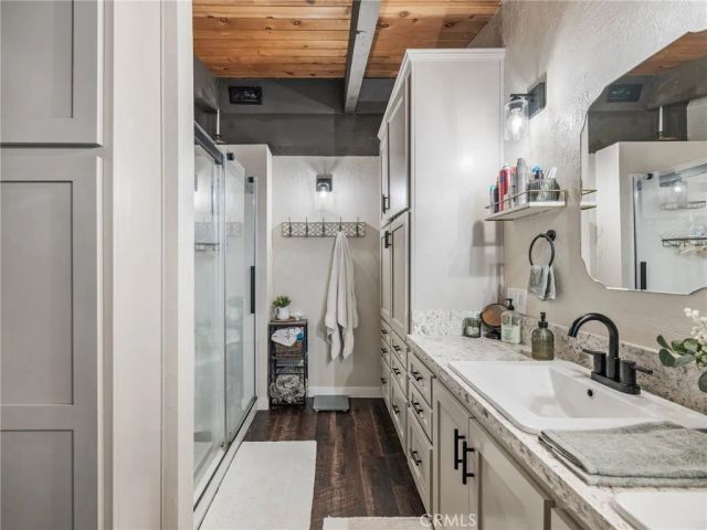 1147 Twin Lakes, Wrightwood, CA 92397