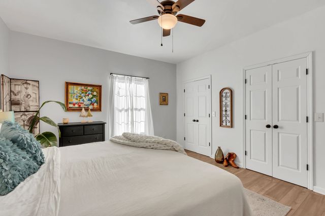 105 Riverside Dr, Columbia, TN 38401