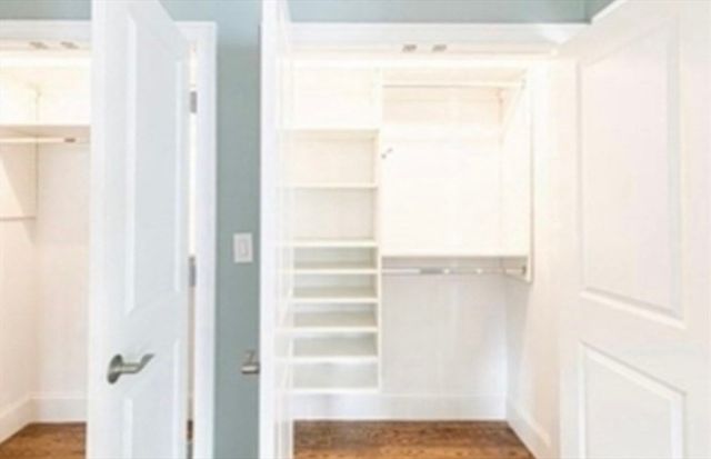 17 Porter St 1, Somerville, MA 02143