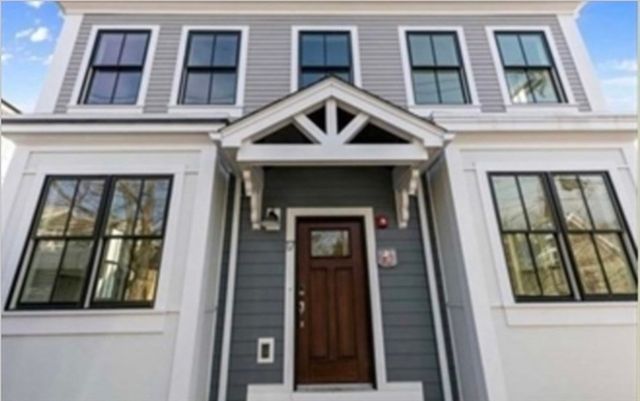17 Porter St 1, Somerville, MA 02143