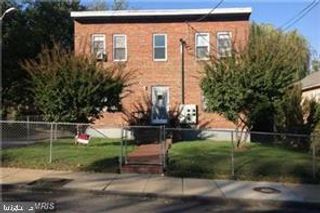 1014 NE 48TH PL NE #4, Washington, DC 20019