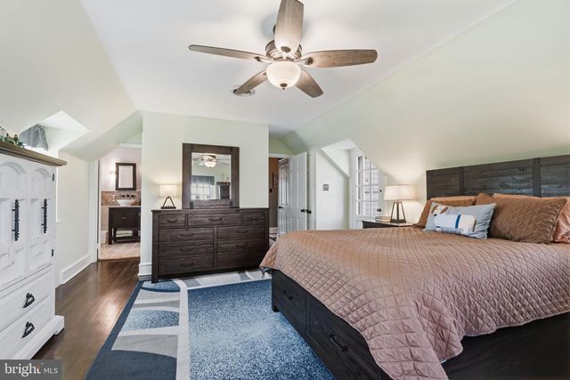 1242 GORDON RD, Jenkintown, PA 19046
