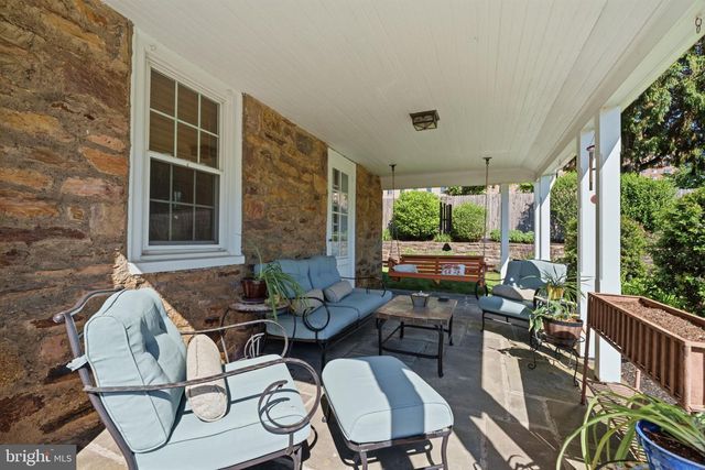 1242 GORDON RD, Jenkintown, PA 19046