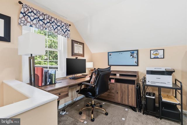 1242 GORDON RD, Jenkintown, PA 19046