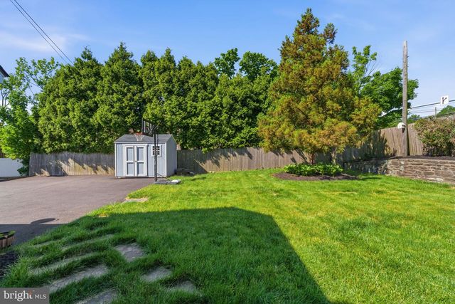 1242 GORDON RD, Jenkintown, PA 19046
