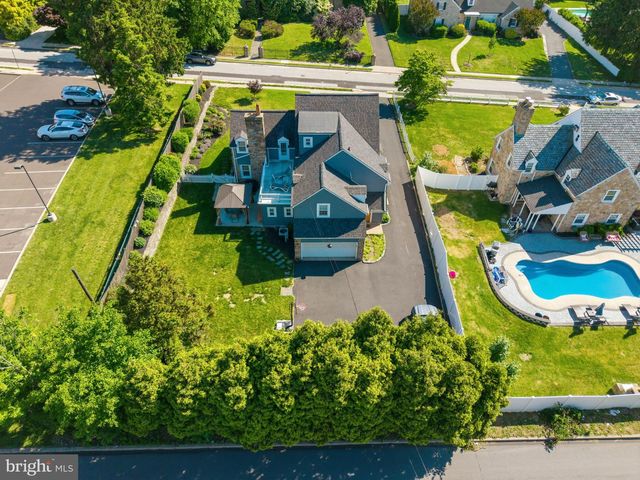 1242 GORDON RD, Jenkintown, PA 19046