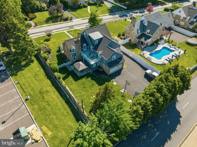 1242 GORDON RD, Jenkintown, PA 19046