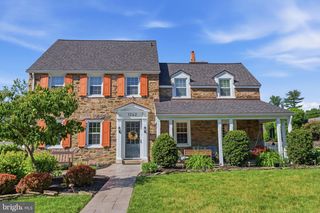 1242 GORDON RD, Jenkintown, PA 19046